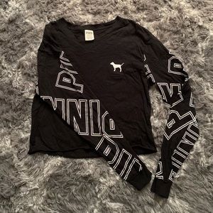 VS PINK || Black & White Long-Sleeve Crop Top